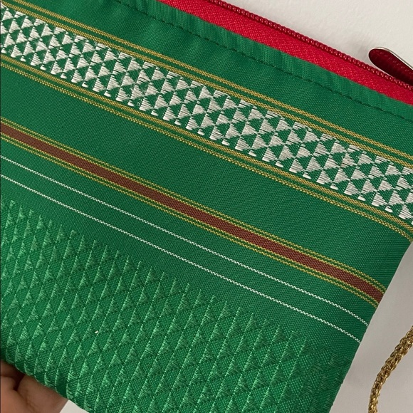 Indian Irkal Green Striped Clutch with Red Accents - Picture 8 of 8